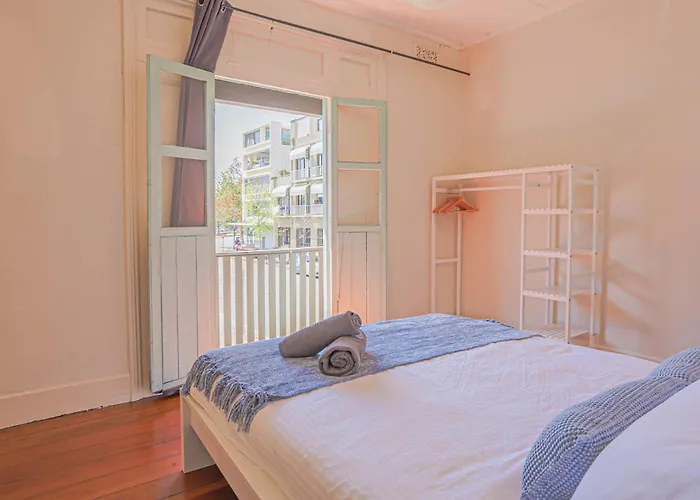 Best Choice 2 Bedroom House Woolloomooloo